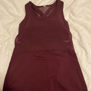 Maroon Lululemon workout tank